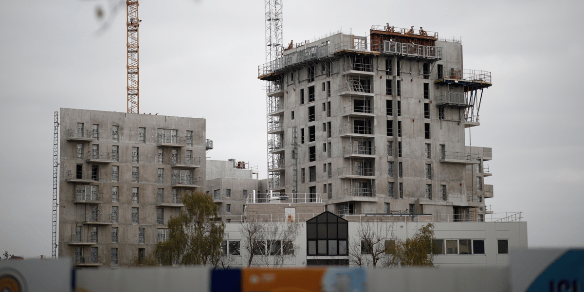 La hausse des taux risque de penaliser l'immobilier, estime la bce
