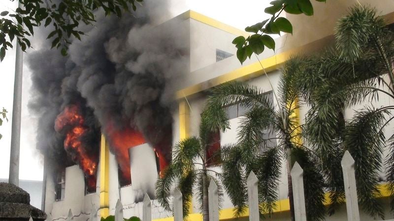 Les émeutes anti-chinoises au Vietnam prennent de l'ampleur