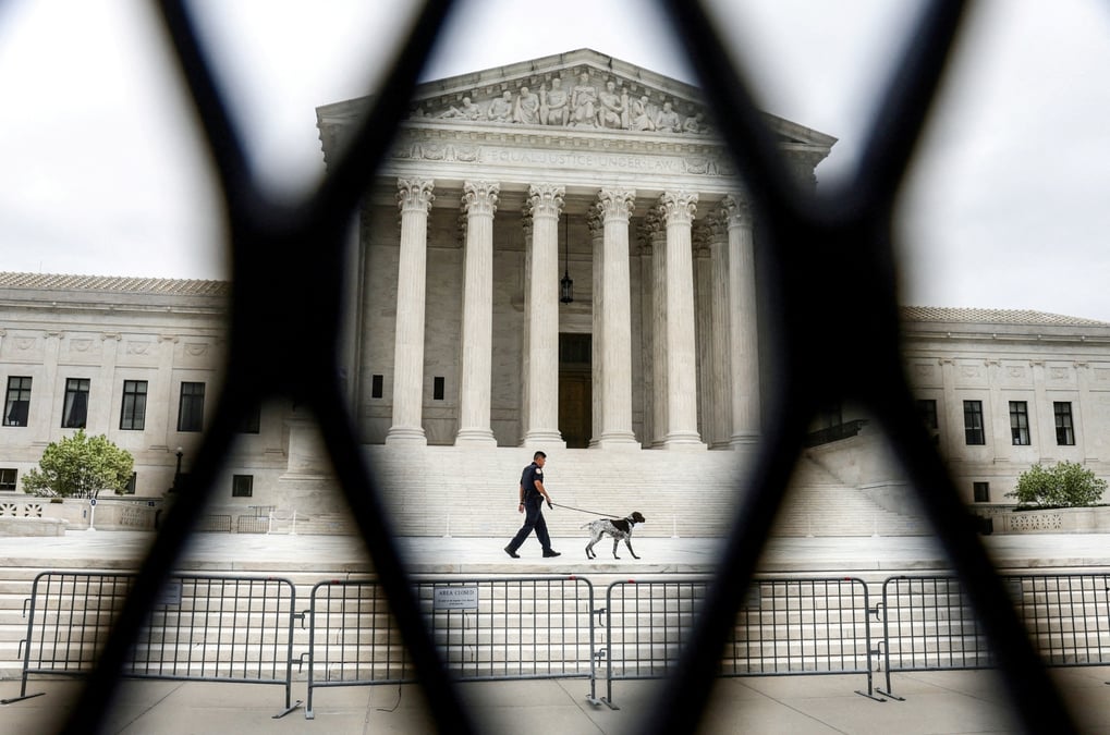 Etats-unis: la cour supreme limite les pouvoir federaux en matiere d'emissions de co2