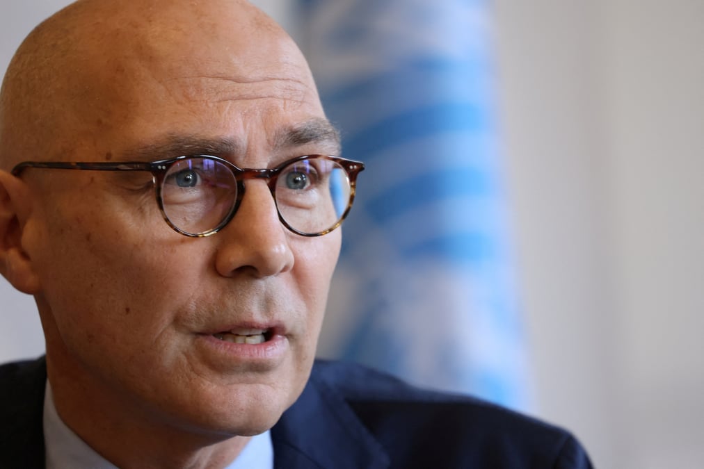 Le haut-commissaire des nations unies aux droits de l'homme (hcdh), volker turk, lors d'une conference de presse au palais wilson