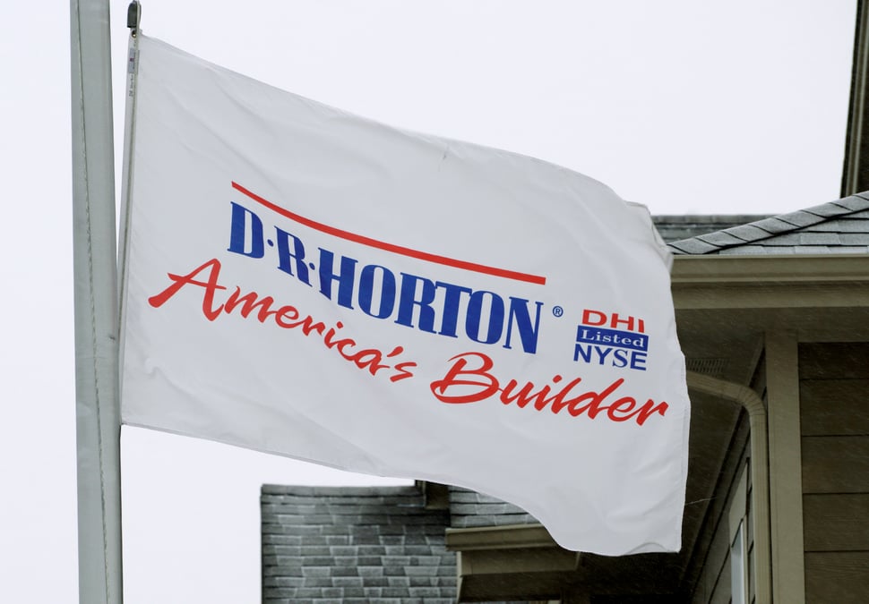 D.r. horton est a suivre mardi a wall street