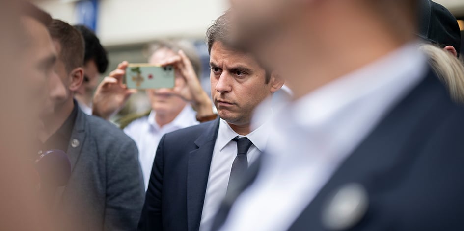 Tout plutôt que le « projet funeste » du RN, c'est également la ligne défendue par l'actuel locataire de Matignon, Gabriel Attal.