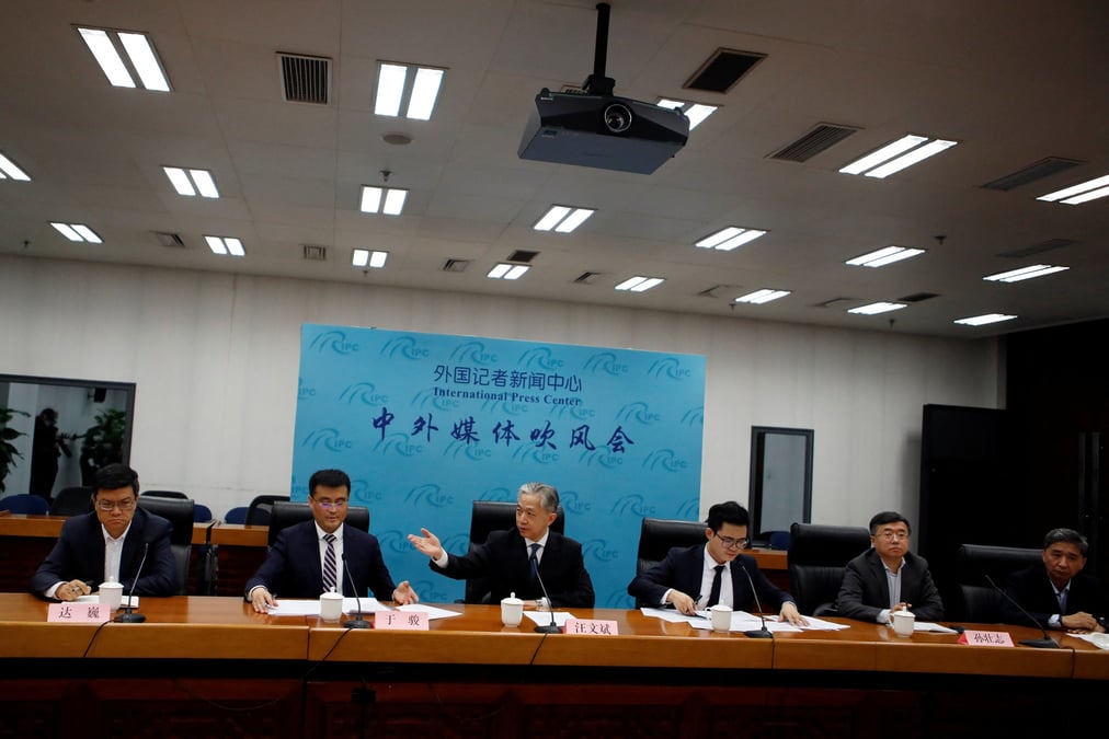 Point de presse du ministere chinois des affaires etrangeres sur l'entretien du president chinois xi avec le president ukrainien zelensky, a pekin