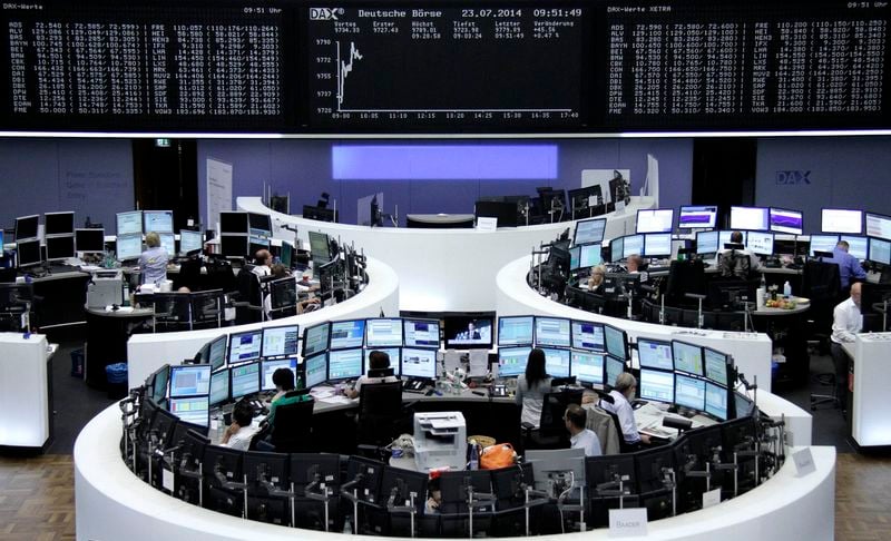 Les Bourses européennes en petite hausse à mi-journée