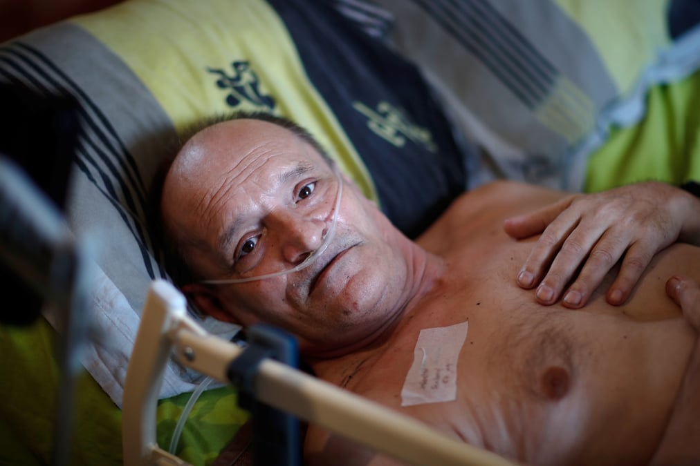 Un malade incurable diffuse sa fin de vie sur internet