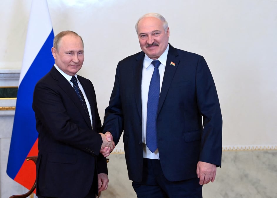 Poutine promet des missiles a capacite nucleaire a la bielorussie