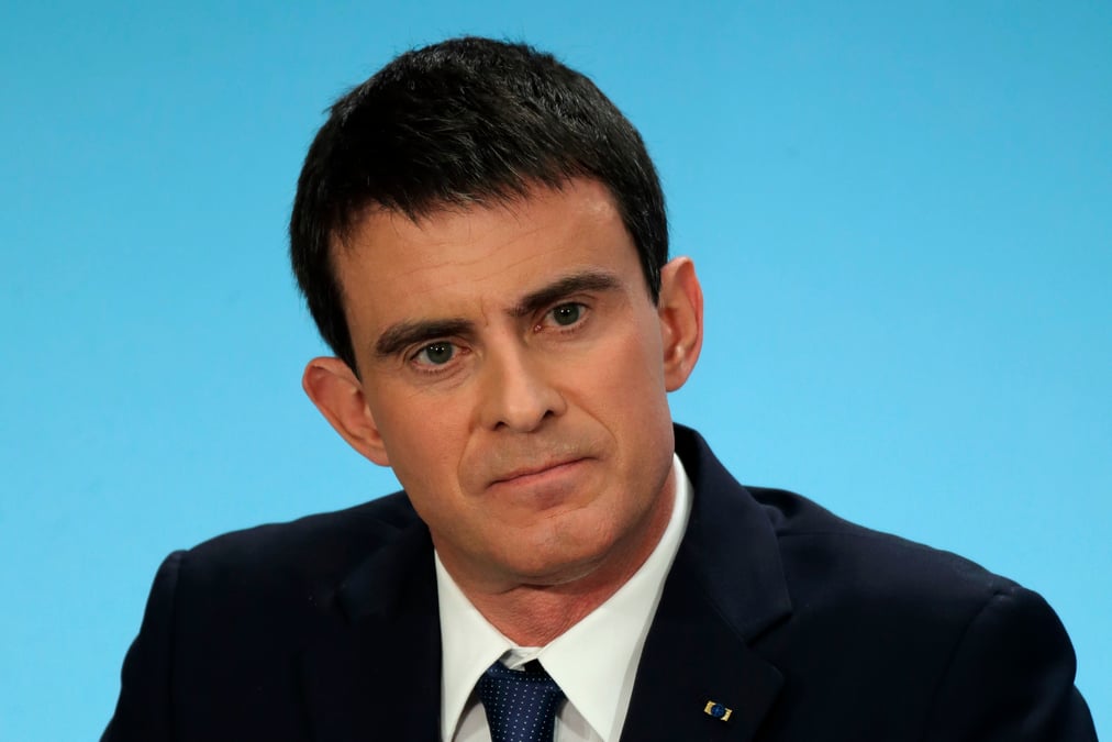 Manuel valls vante l'apprentissage et l'alternance