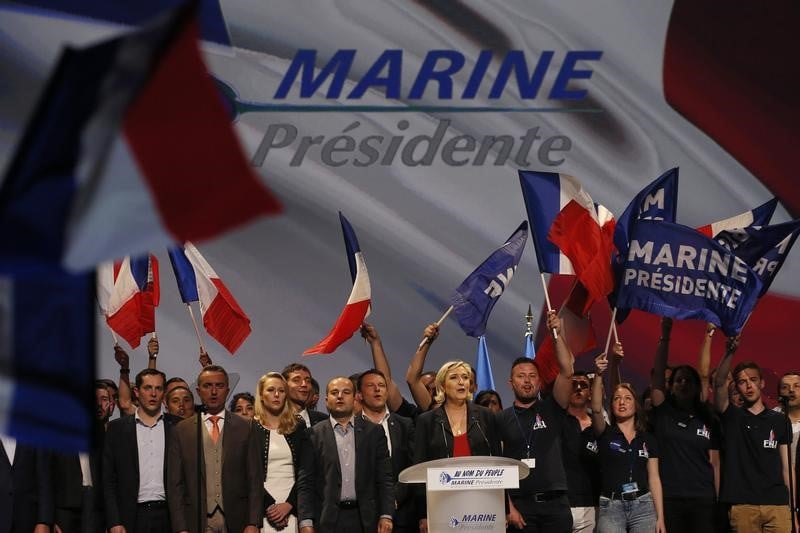 Fin de campagne aux sources du fn pour le pen