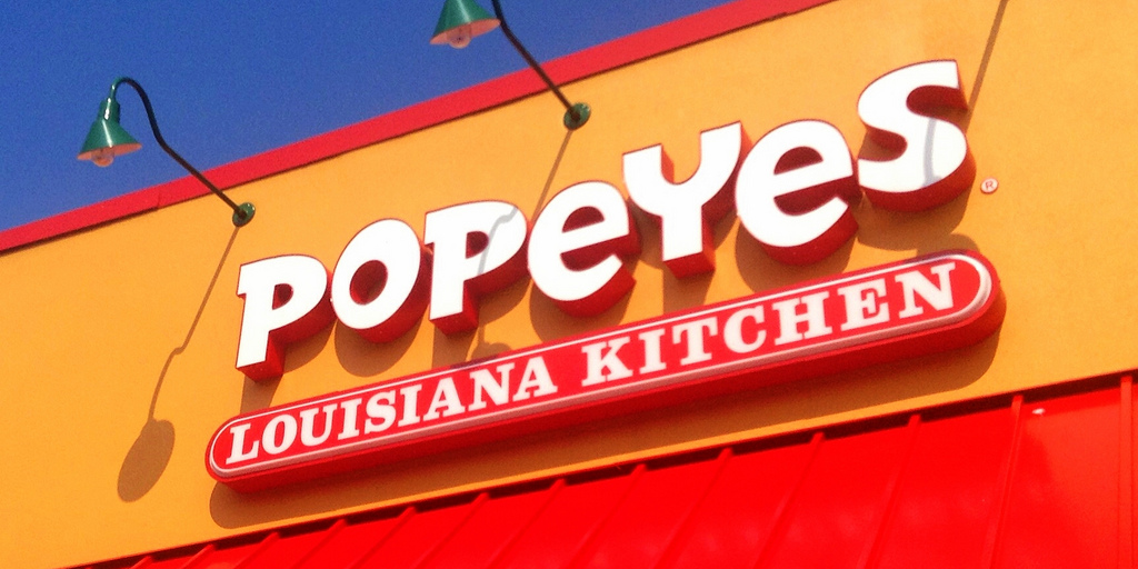 Popeyes, groupe fondé en 1972 aux États-Unis, compte plus de 2 700 restaurants dans le monde