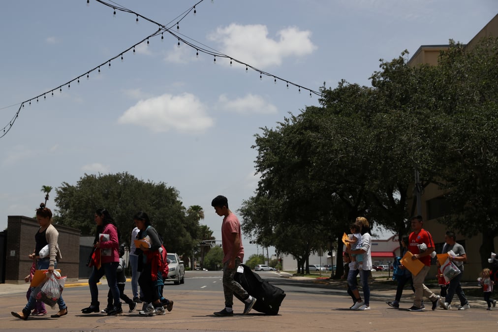 Usa: les operations visant des immigrants debuteront dimanche