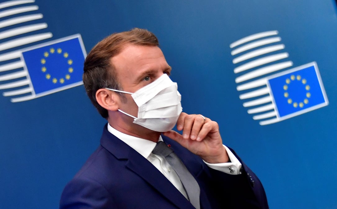 Macron se dit "confiant mais prudent" avant le sommet europeen