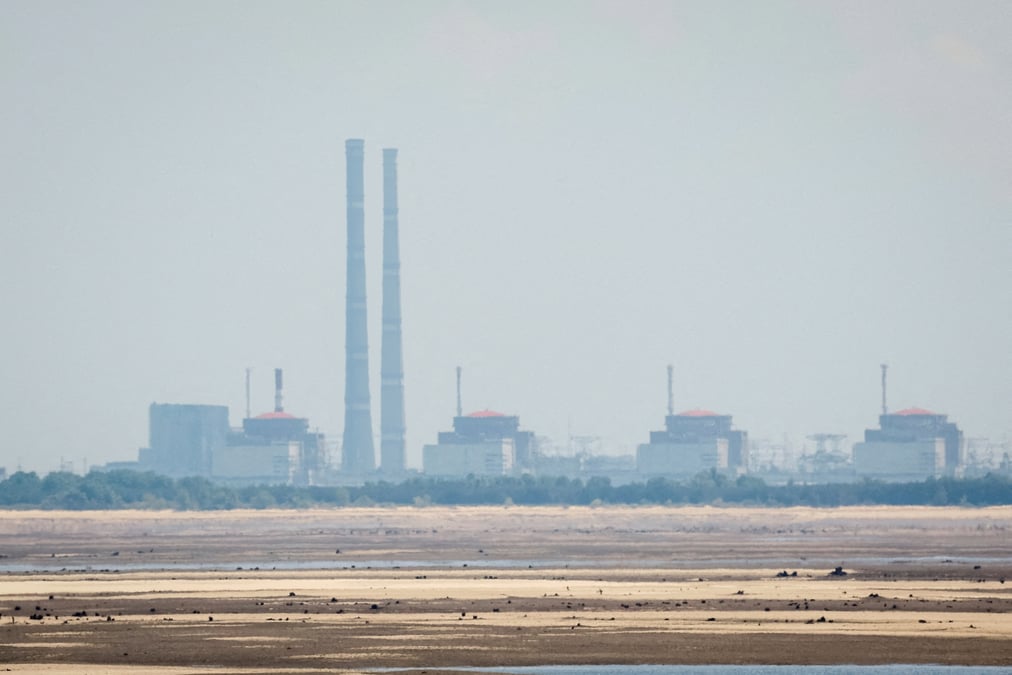 Vue sur la centrale nucleaire de zaporizhzhia