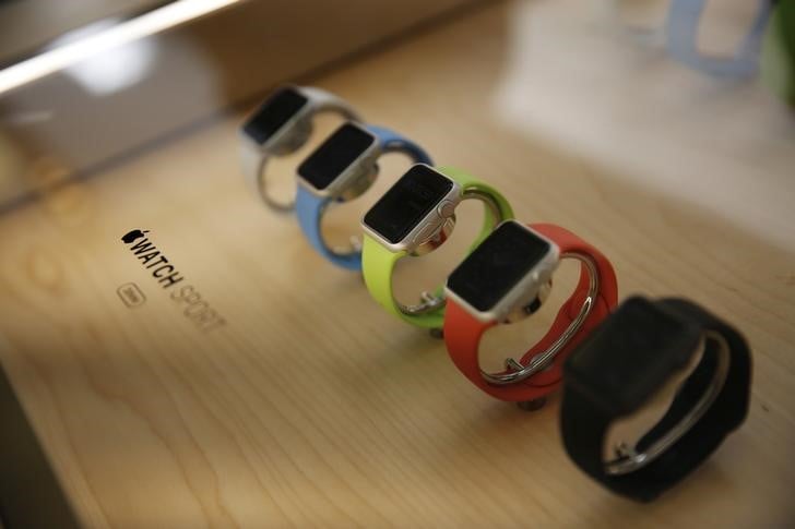 Apple tente de rassurer les investisseurs sur l'apple watch