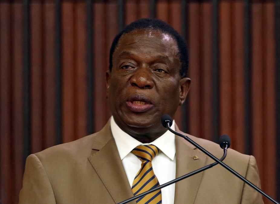 Mnangagwa appelle a la levee des sanctions contre le zimbabwe