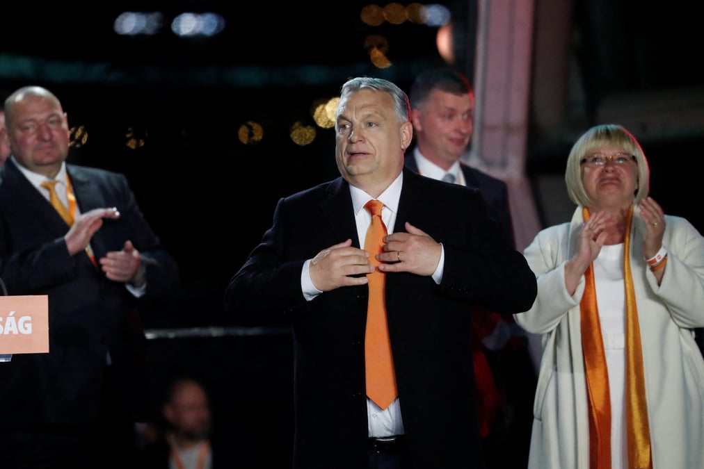 Hongrie: orban remporte une victoire ecrasante aux legislatives