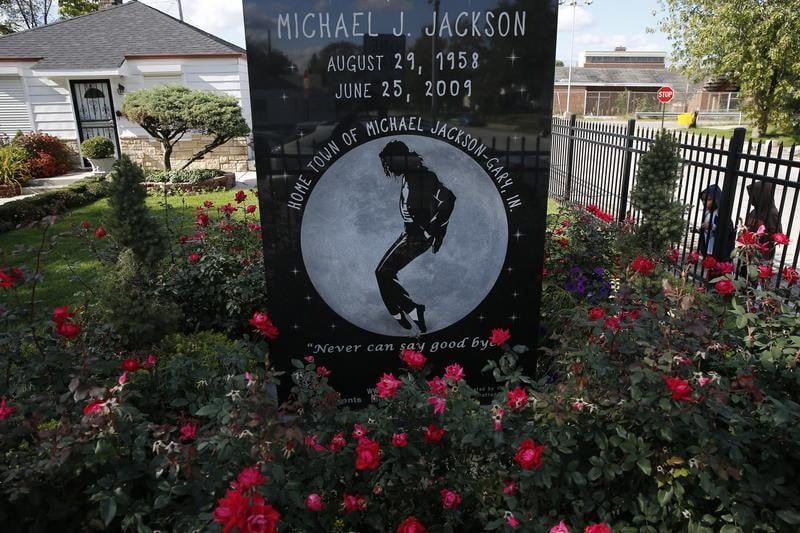 Le "préjudice affectif" des fans français de Michael Jackson