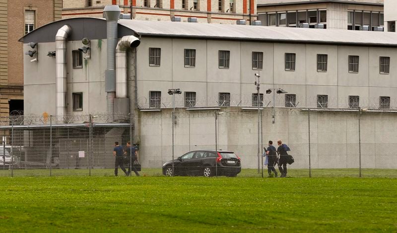 Vol du dossier de Schumacher: un suspect retrouvé pendu en prison