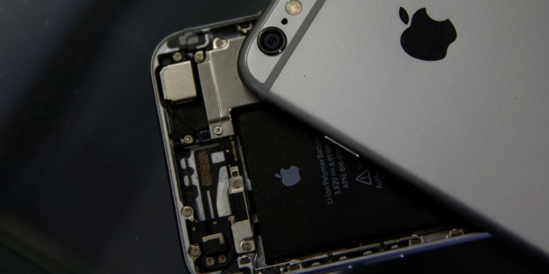 Apple: "forte demande" de batteries de remplacement d'iphone