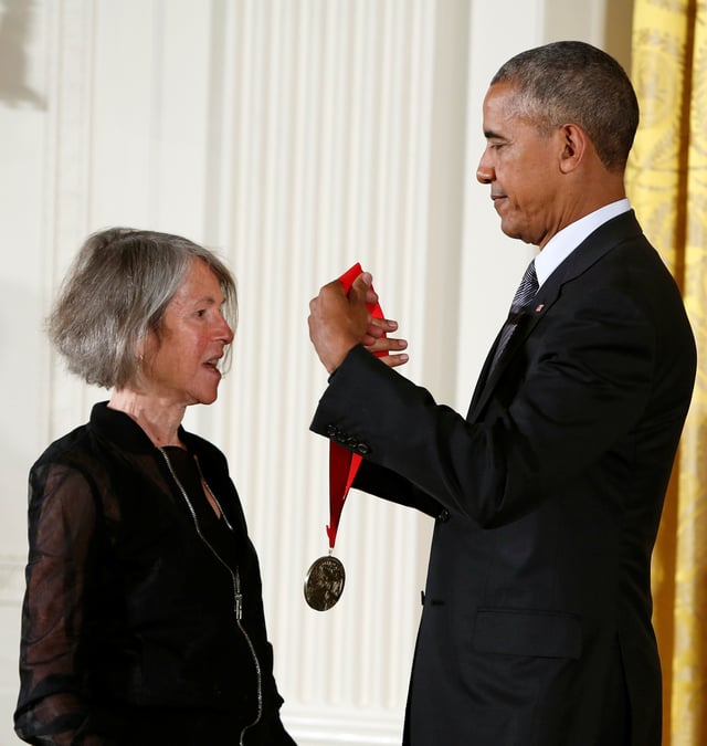 Le nobel de litterature a la poete americaine louise gluck