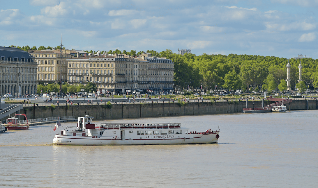 Trois-quarts des employés interrogés sont prêts à s'installer dans une autre grande ville que la leur, mais pas n'importe laquelle: Bordeaux arrive en tête, suivie de Nice, Montpellier, Toulouse et Marseille.