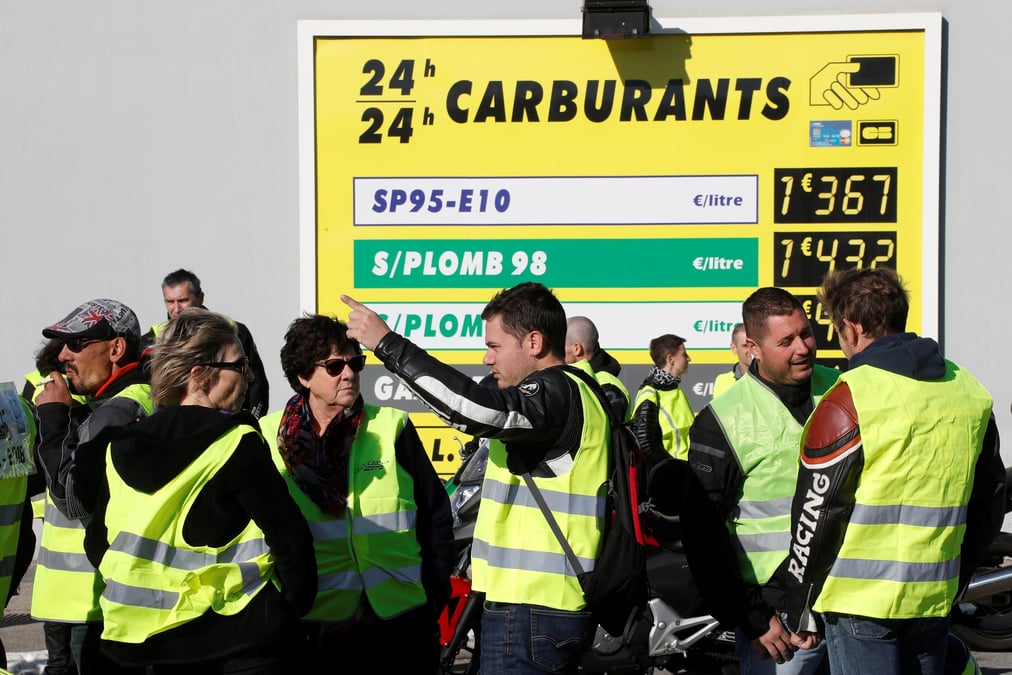 Sur les carburants, l'executif veut parer a un effet "gilets jaunes"