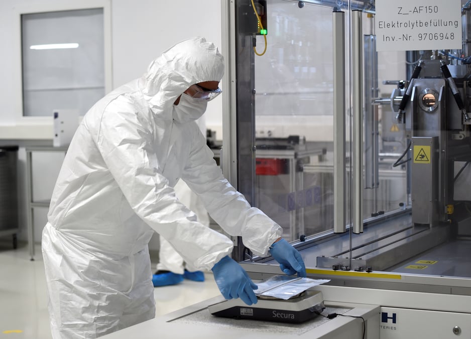 Zone euro: chute sans precedent pour le secteur manufacturier