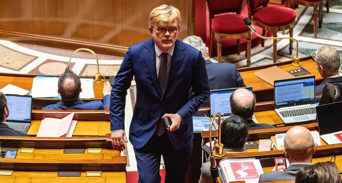 Selon l'ancien ministre, « les intérêts personnels en vue de 2027 invitent à l’excès ».
