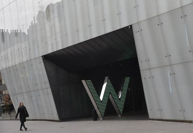 Une offre concurrente soumise a starwood