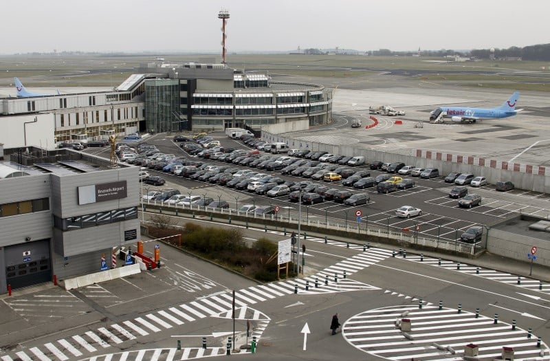 Une double explosion signalee a l'aeroport de bruxelles