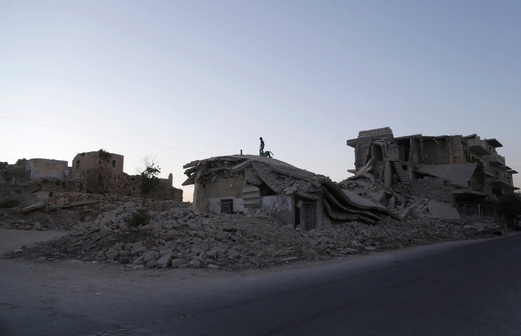 Syrie: nouvel afflux de deplaces a la frontiere turque