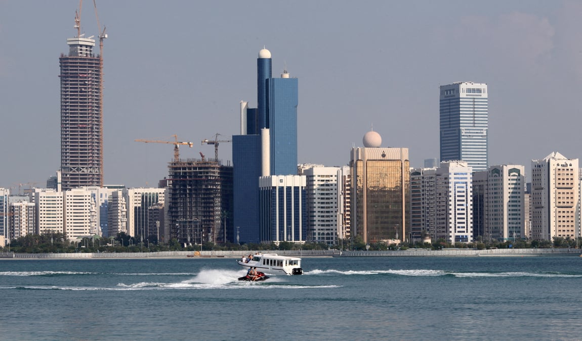 Attaque de drones pres de l'aeroport d'abou dhabi, les houthis revendiquent