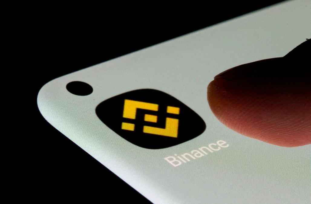 Crypto-actifs: binance officiellement enregistree aupres de l'amf