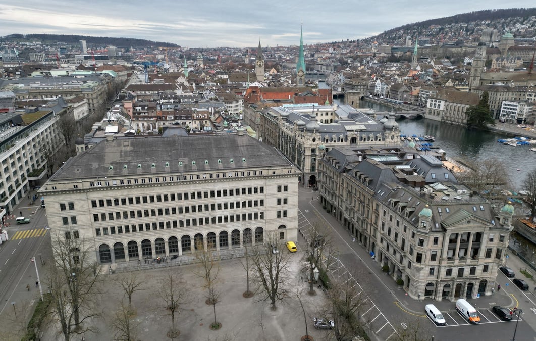 La banque nationale suisse (bns) a zurich