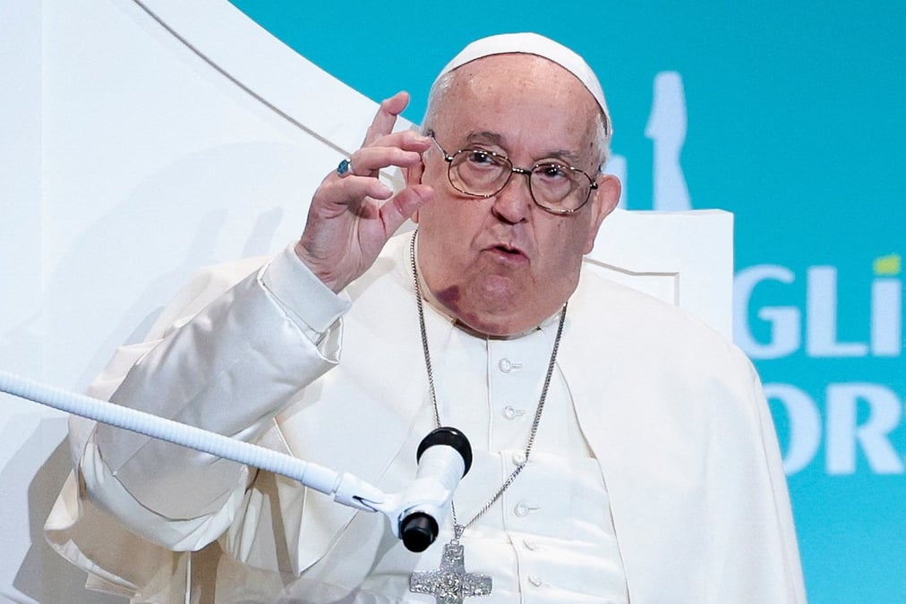 Le pape francois en visite en corse
