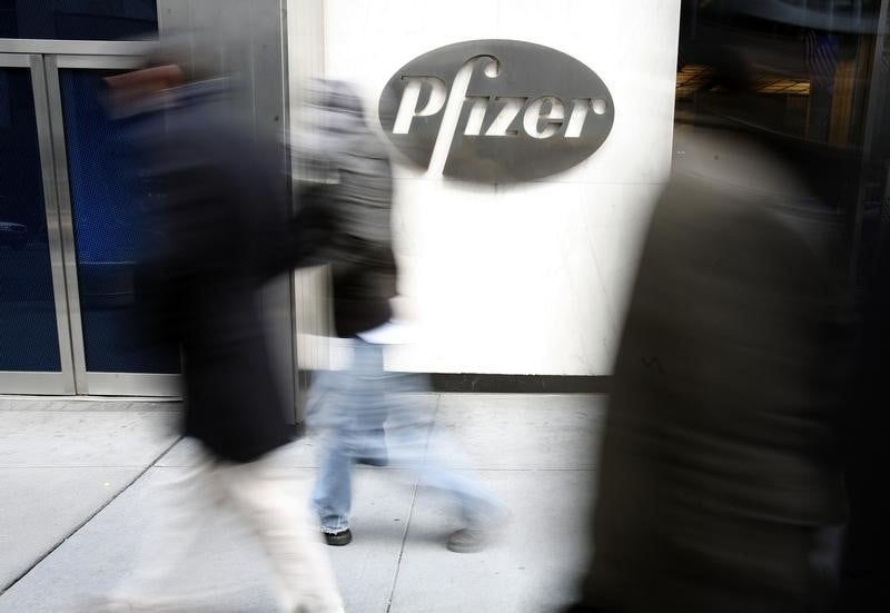 Pfizer défend son OPA avant de répondre au parlement britannique