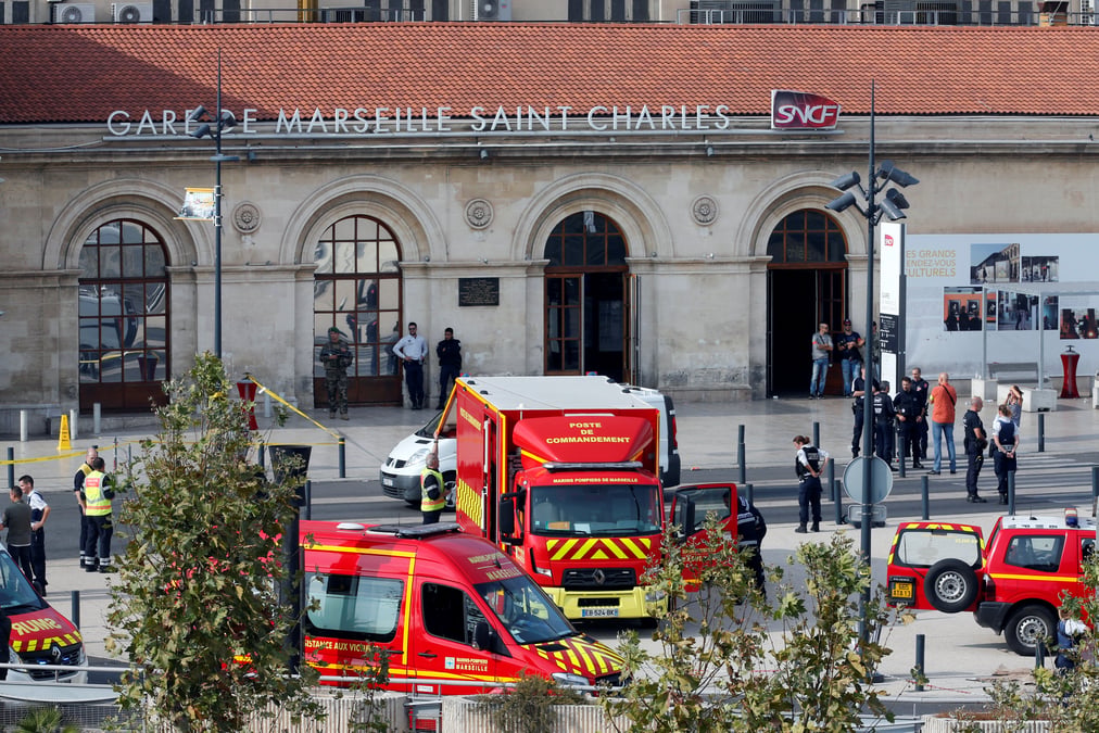 Un homme abattu a marseille apres avoir tue deux femmes