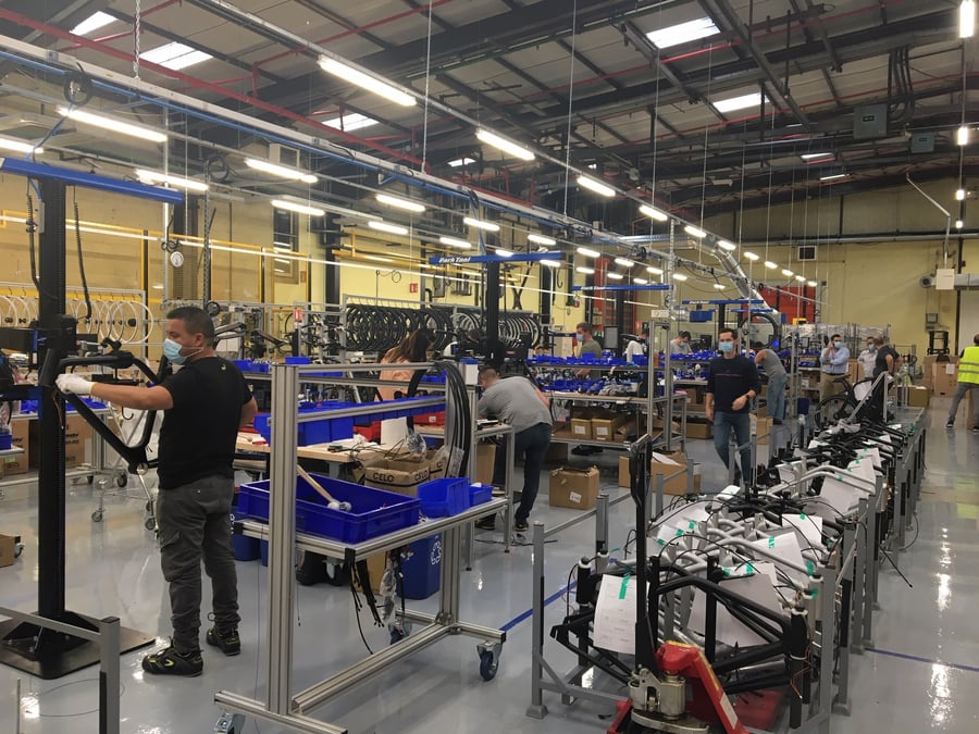 Usine d'Is-sur-Tille, au nord de Dijon où est assemblé Smart Bikes