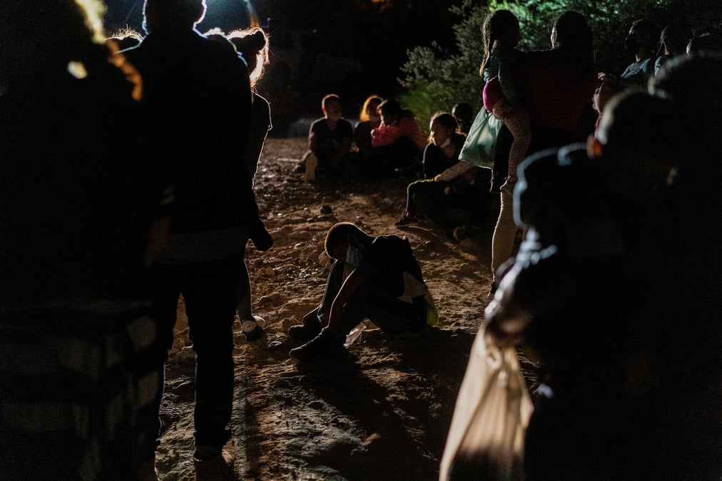Les etats-unis debutent les expulsions de migrants vers le mexique