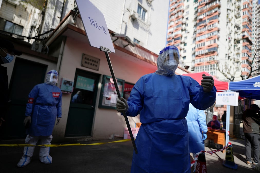Coronavirus/chine: l'armee en renfort pour un depistage massif a shanghai