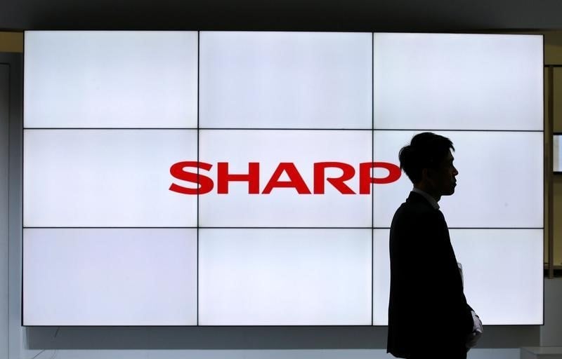 Sharp prevoit un benefice annuel, le premier en 3ans