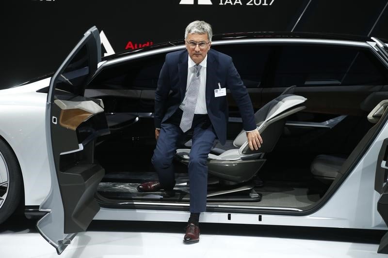 Audi dement la mise a l'ecart de son dg