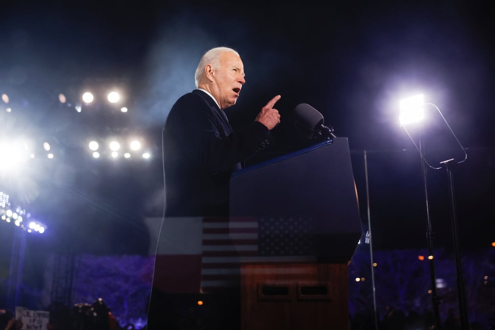 Le president americain joe biden lors d'un discours a varsovie, en pologne
