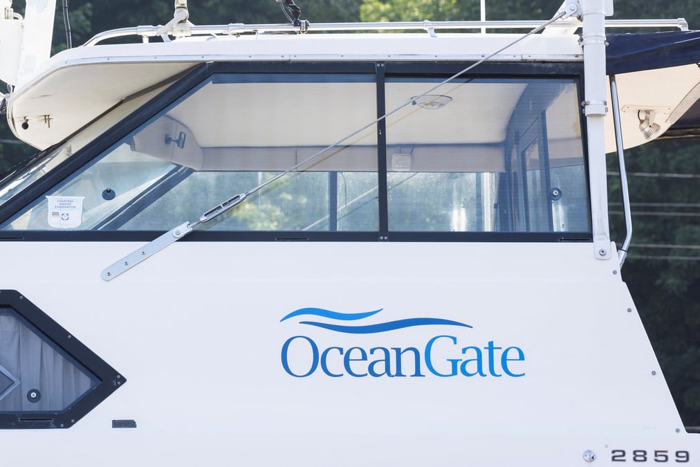 Un bateau oceangate pres du siege social de la societe, a washington