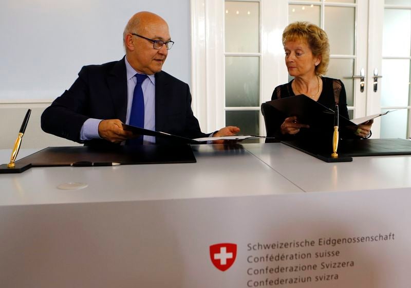 La France et la Suisse renforcent leur coopération fiscale