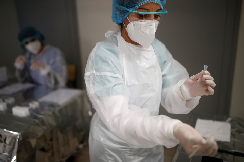 Coronavirus: moins de 20.000 nouveaux cas en france