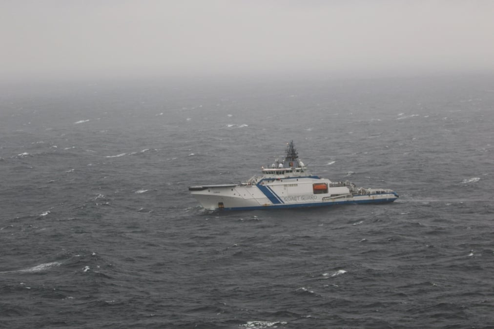 Photo du patrouilleur offshore turva des gardes-frontieres finlandais pres du gazoduc endommage balticconnector