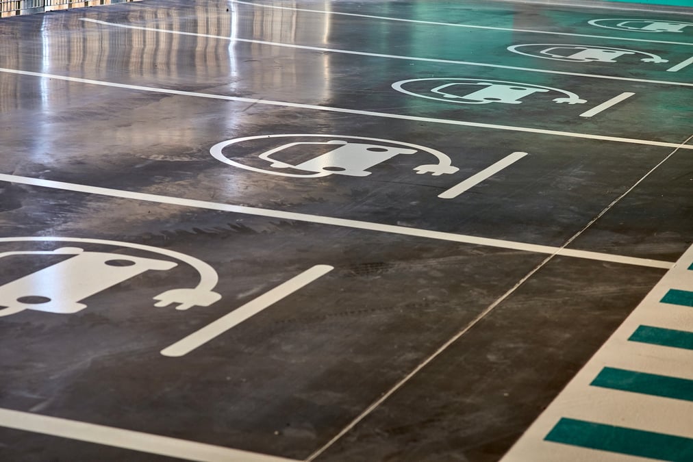 En 2024, seuls 25% des gestionnaires de flottes d'entreprises respectaient la trajectoire d'électrification fixée par la loi LOM.