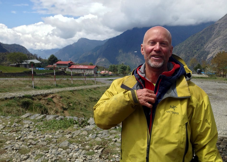 Au nepal, certains renoncent a l'everest