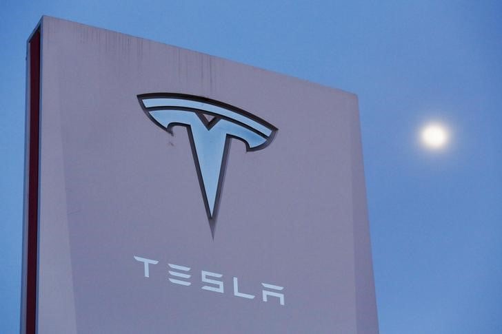 Tesla, a suivre a wall street