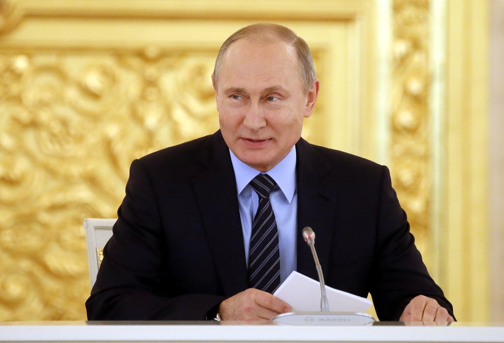 Russie unie promet "tout le soutien possible" a poutine